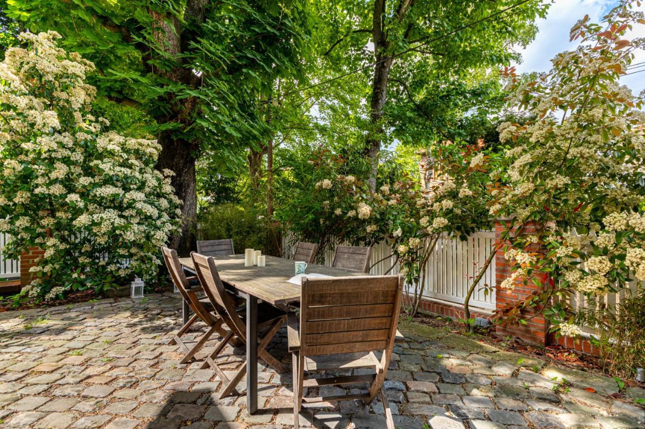 Art & Curiosity Cabinet Style Appartement With Paris View, Villa Des Ammonites Meudon Exterior foto